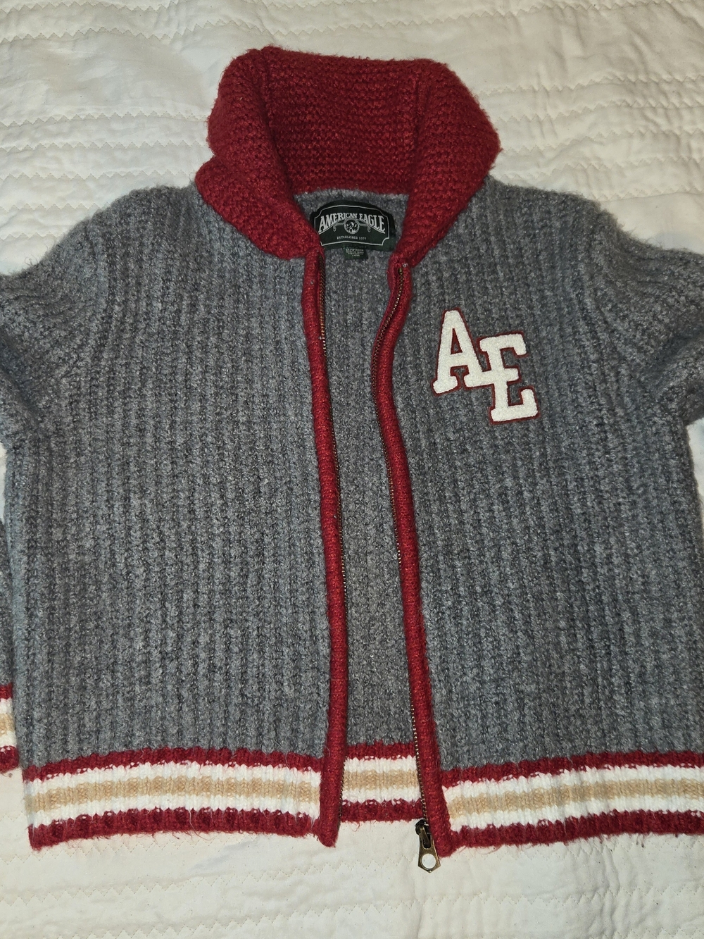 American Eagle Outfitters Gray and Red Ribbed Zip Sweater Jacket